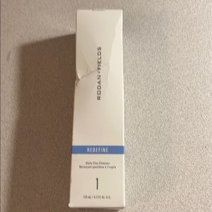 Rodan+Fields Redefine Daily Clay Cleanser “1”.